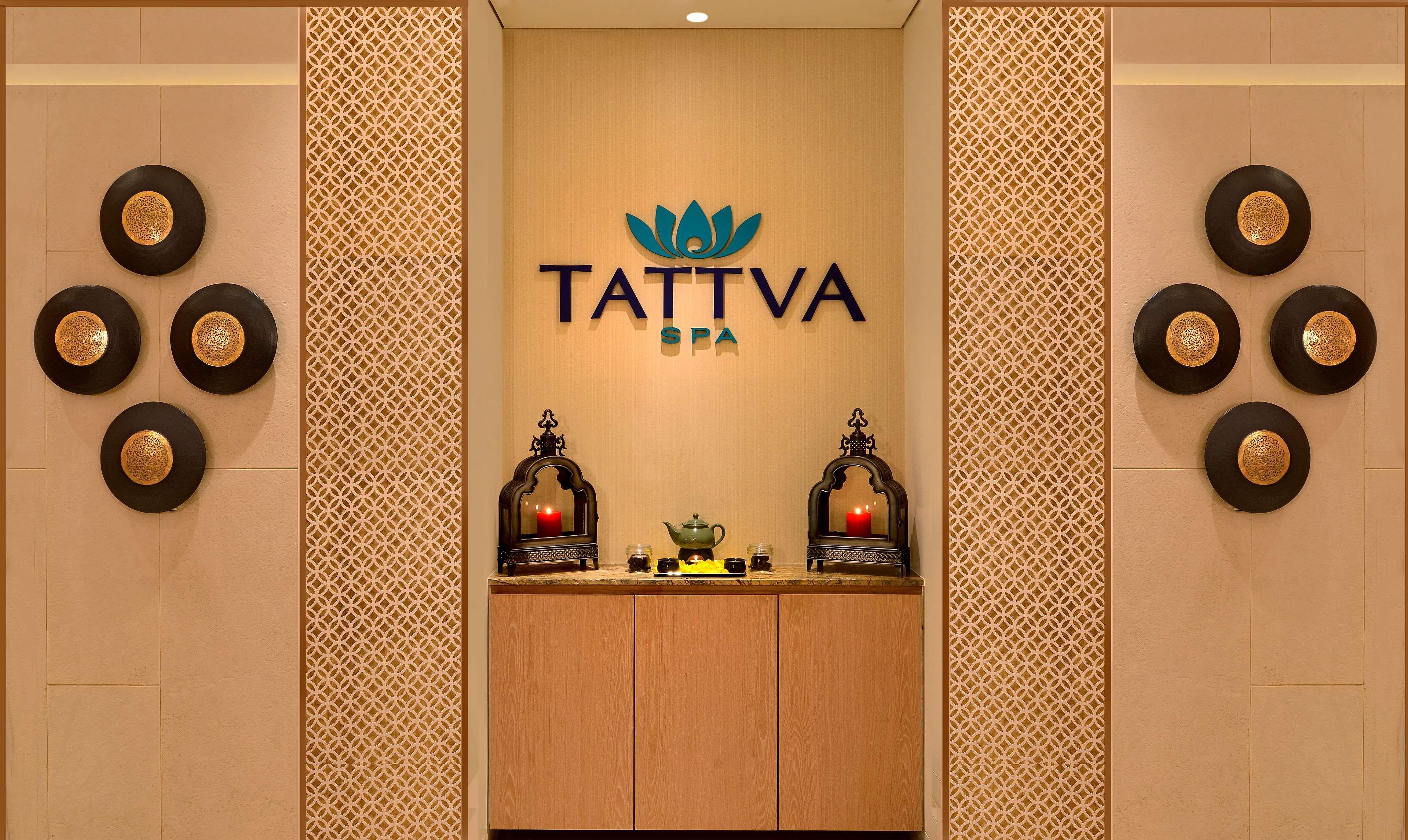 Radisson Mumbai Goregaon ภายนอก รูปภาพ