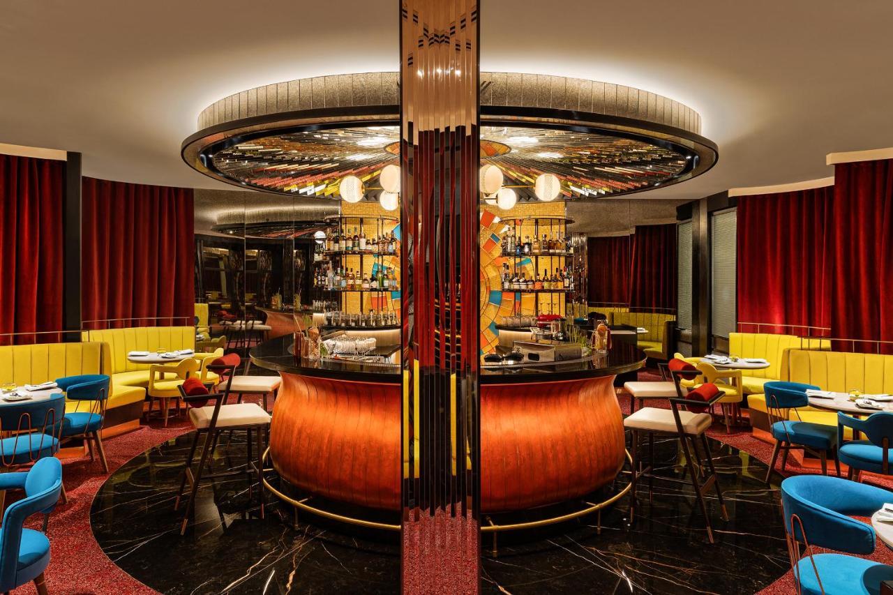 Radisson Mumbai Goregaon ภายนอก รูปภาพ
