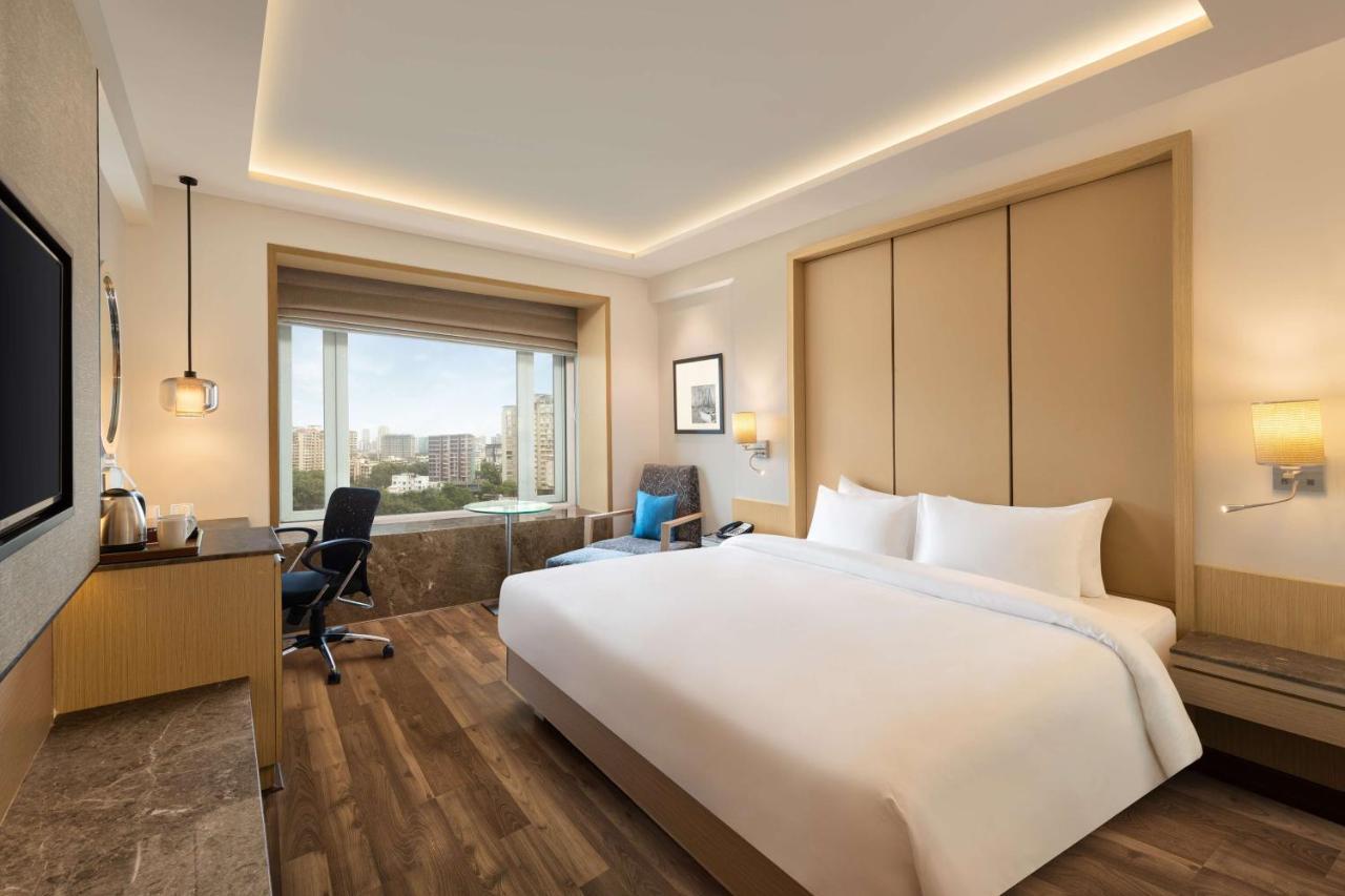 Radisson Mumbai Goregaon ภายนอก รูปภาพ