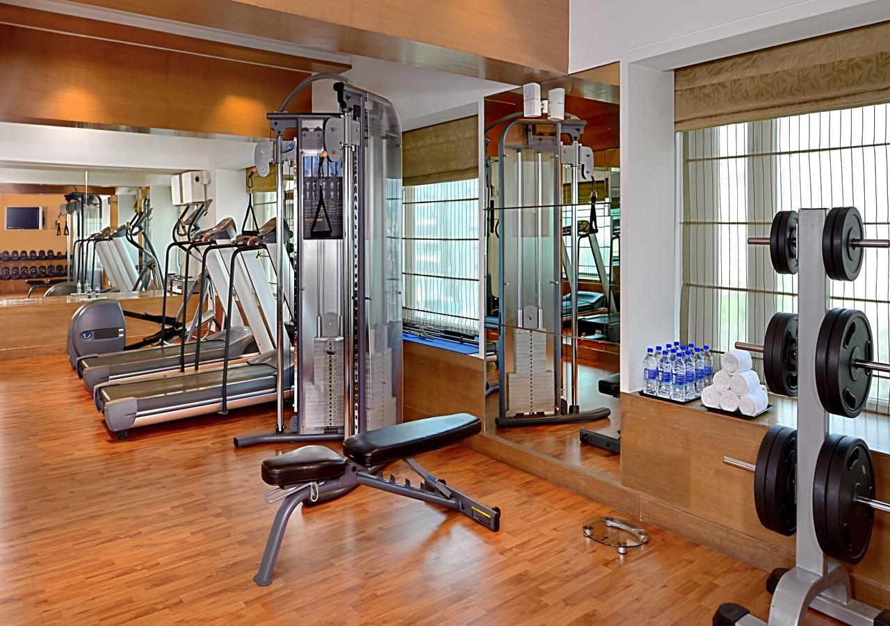 Radisson Mumbai Goregaon ภายนอก รูปภาพ